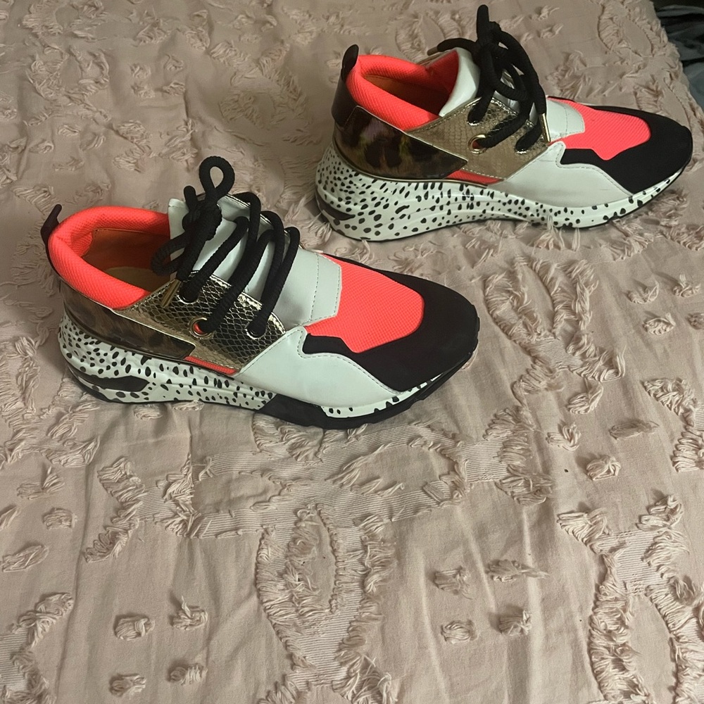 Steve Madden Sneakers